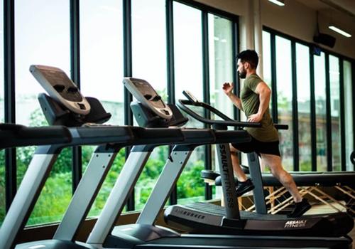 How to Exercise Using a Treadmill