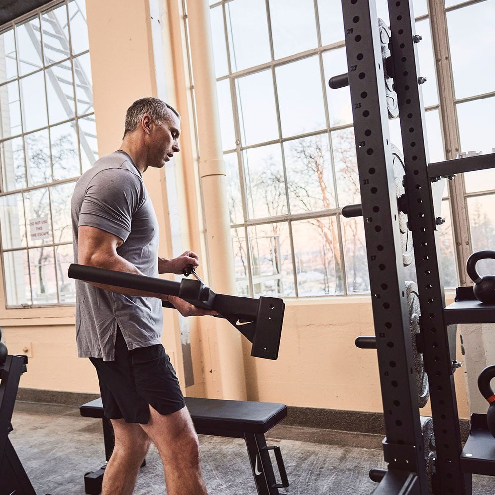 Nike Strength Dip Station