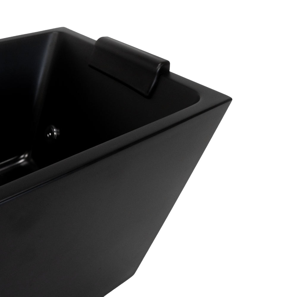 Revel Edur - Noir Ice Bath Includes Chiller