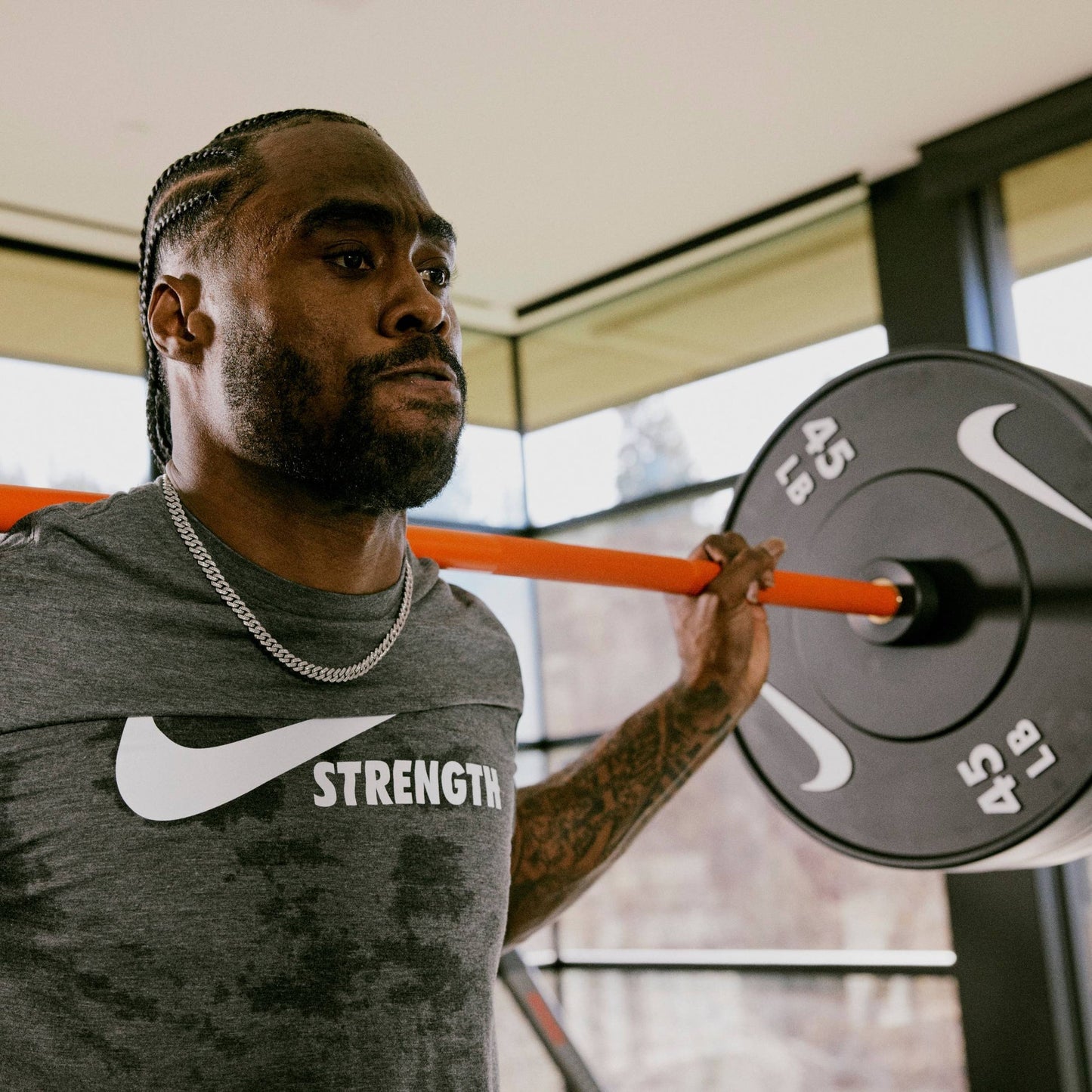 Nike Strength Barbell and Rubber Plate Set