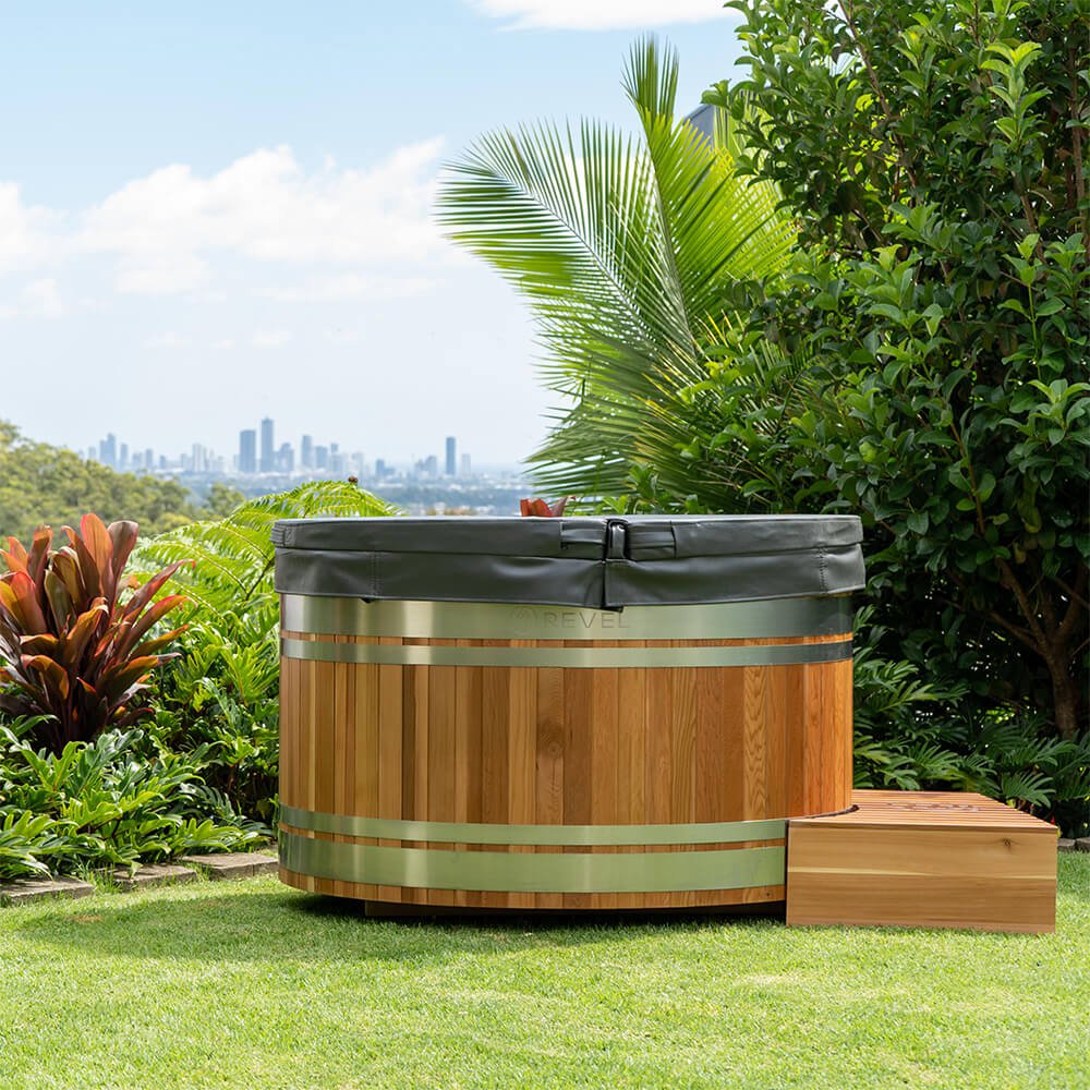 Revel Glacier Solo – Premium Cedar Ice Bath